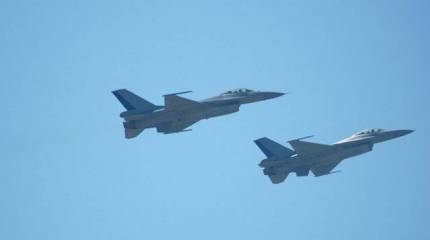 Сирийские истребители вторглись в небо Ирака