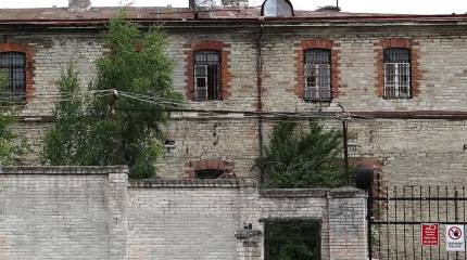 Бельгия намерена арендовать тюрьмы Эстонии для содержания заключённых мигрантов