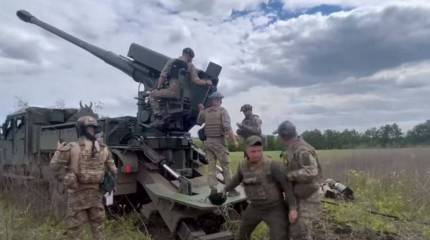 В Киеве заявили о серийном выпуске 155-мм колёсной САУ «Богдана» сразу в двух вариантах