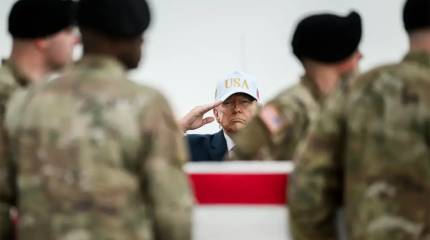 Советники Трампа: США не собираются уходить с Ближнего Востока в ближайшее время
