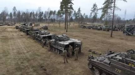 «Ещё компактнее»: в Британии сокращают численность армии