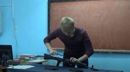 Министерство просвещения возвращает в школу уроки начальной военной подготовки