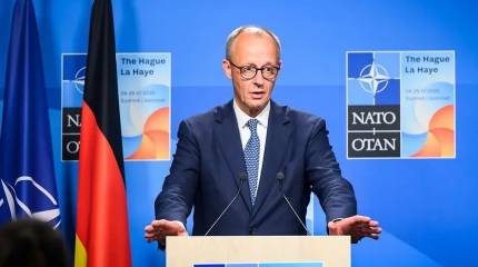 Немецкий политик призвал канцлера ФРГ отказаться от поставок оружия Киеву и поговорить с Путиным