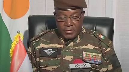 Нигер прекращает экспорт урана и золота во Францию