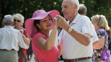 Треть россиян считает, что пенсионный возраст нужно снижать. А что кабмин?..