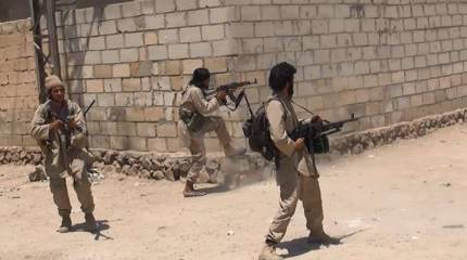 СМИ: 200 боевиков ДАИШ перешли на сторону восставших жителей Ракки