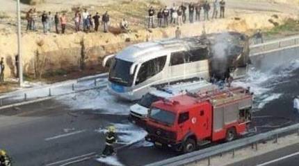 Ракета поразила израильский автобус, есть раненые