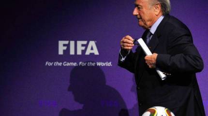 Маккейна — в президенты ФИФА!