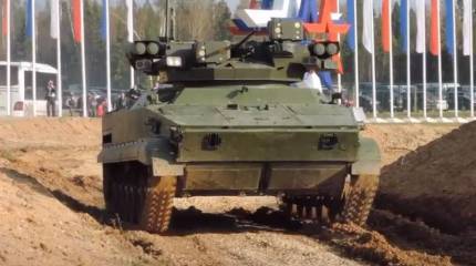 Робототехнический комплекс «Удар» научили автономному движению на поле боя