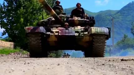 В сети интернет появились сообщения об ударе ВС Азербайджана по складу российских миротворцев