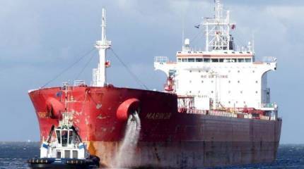 Власти Нидерландов не сумели воспрепятствовать заходу в свой порт судна с нефтью из России