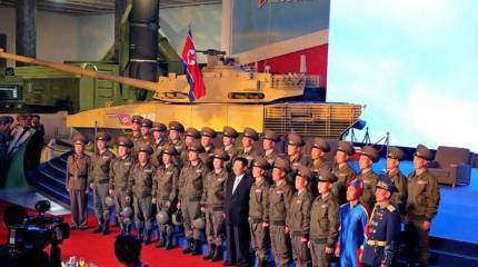 Северокорейский гибрид «Арматы» и «Абрамса»: В Пхеньяне показали новый основной боевой танк