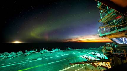 ВМС США не решились продолжить учения возле Шпицбергена после 8 сентября