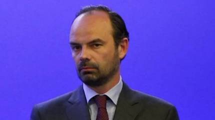 Не хотим сломать экономический двигатель: Премьер Франции заявил о начале выхода страны из карантина