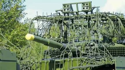 Уралвагонзавод показал новую активно-пассивную защиту танка в полной комплектации