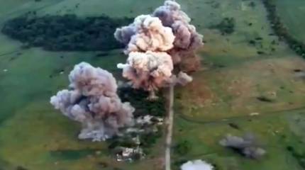 Показаны кадры ударов ФАБ с УМПК по ПВД 117-й бригады ВСУ в районе пгт Новоэкономическое в ДНР