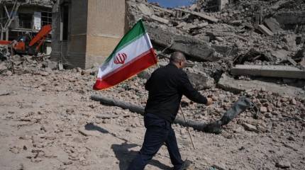 Израиль и США ударили по синагоге в центре Тегерана – здание разрушено