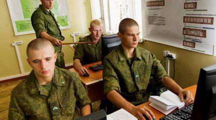 Половина солдат из научной роты ВКО РФ решила связать свою жизнь с армией
