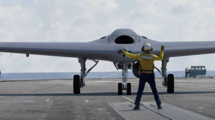 В США сформировали первую эскадрилью беспилотных авиационных топливозаправщиков MQ-25 Stingray