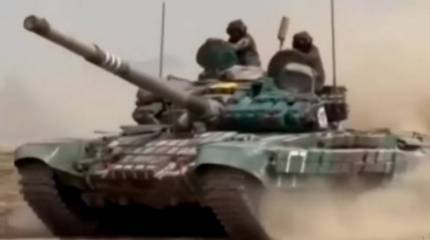 «Заменит российский Т-72»: Индия озвучила требования к «танку будущего»