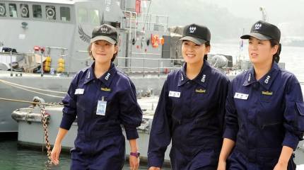 Южная Корея провела учения с эсминцами типа Aegis, приурочив к 80-летию ВМС