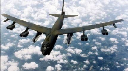 Boeing B-52 Stratofortress, полвека на службе (часть 1)