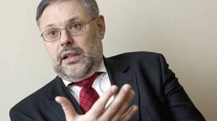М.Хазин, "Почему США не могут остановиться"