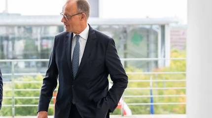 Лидер «АдГ»: Если Мерц хочет войны, пусть сам и едет на украинский фронт