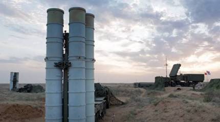 Минобороны получило второй полковой комплект ЗРС С-400