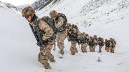 В индийской прессе: Китай вынужден отвести войска от озера Пангонг, чтобы конфронтация с Индией не стала для него критической