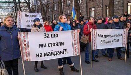 Украина: война и кризис как средство обогащения олигархов