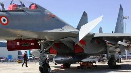 Первый сброс макета BrahMos-A с индийского истребителя Су-30МКИ (видео)