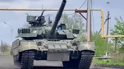 На вооружении ВСУ замечен трофейный редкий танк Т-80УЕ-1