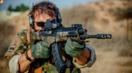 AK Alfa: израильский «Калаш»