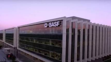 Власти ФРГ прорабатывают вопрос об ограничении поставок в Китай химикатов, используемых для производства полупроводников