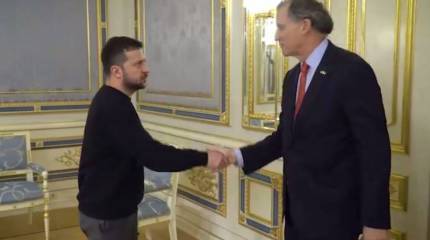 «Израилю они нужнее»: Конгрессмены США посоветовали Зеленскому развернуть собственное производство 155-мм снарядов