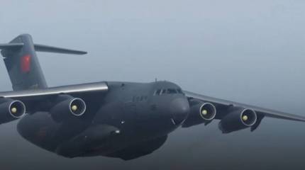 Впервые в Россию прилетел военный транспортник ВВС Китая Y-20