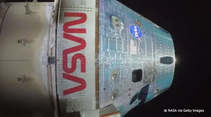 Американцы к Дню космонавтики облетели Луну, а что у нас?