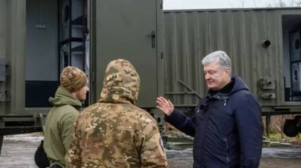 Экс-президент Украины Порошенко заявил о критической нехватке боеприпасов, дронов и систем ПВО в бригадах ВСУ на линии фронта
