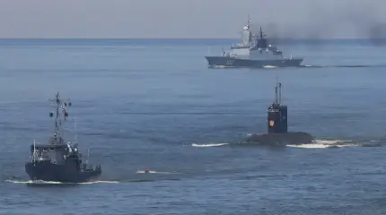 Marinera не сдаётся: военные НАТО продолжают преследовать российский танкер