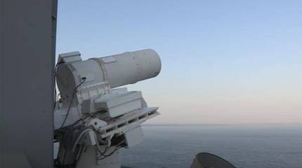 Названы основные проблемы испытуемого в США прототипа корабельного боевого лазера