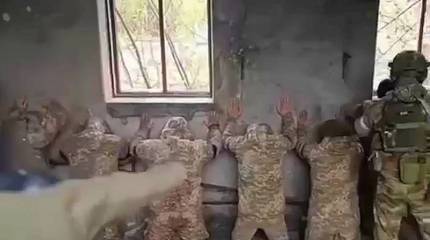 «Стало меньше на восемь человек»: под Авдеевкой российские военные взяли в плен подразделение теробороны ВСУ