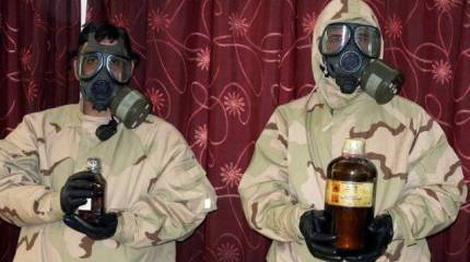 Геополитическая мозаика: оппозиционные актёры в Сирии выпустили в эфир продолжение химического сериала, а эстонцы восславили Ельцина