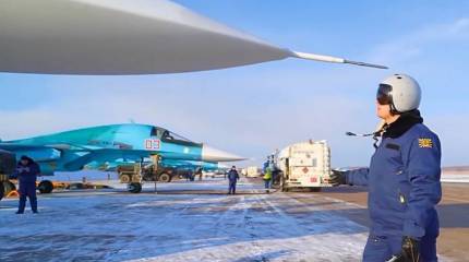 Новые фронтовые бомбардировщики Су-34 поступили на вооружение бомбардировочного авиаполка ВВО