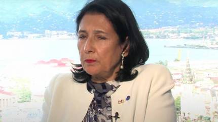 Президент Грузии призвала внести в будущий мирный договор России с Украиной пункт о выводе ВС РФ из Абхазии и Южной Осетии