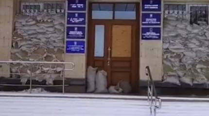 Украинские власти сбежали из здания администрации Краматорска