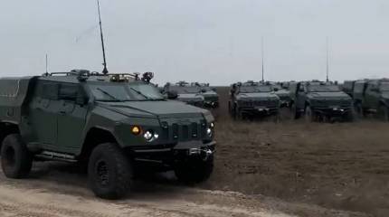 ВСУ получили первую партию новых бронеавтомобилей "Новатор"