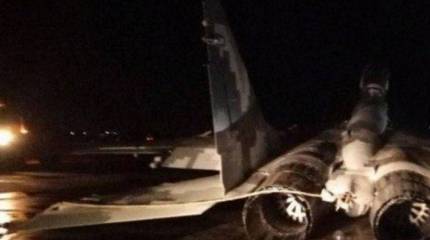 МиГ-29 ВВС Украины совершил аварийную посадку в Запорожской области