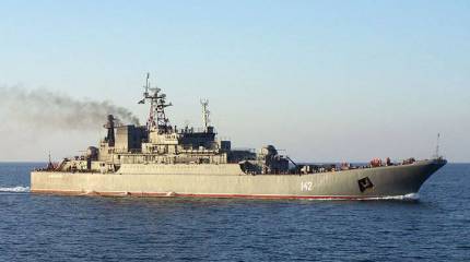 Командующий ЧФ РФ прибыл в зону проведения учений кораблей Средиземноморской эскадры ВМФ РФ