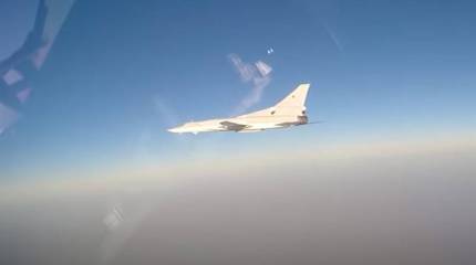 Пара российских дальних бомбардировщиков Ту-22М3 провела патрулирование в воздушном пространстве Белоруссии
